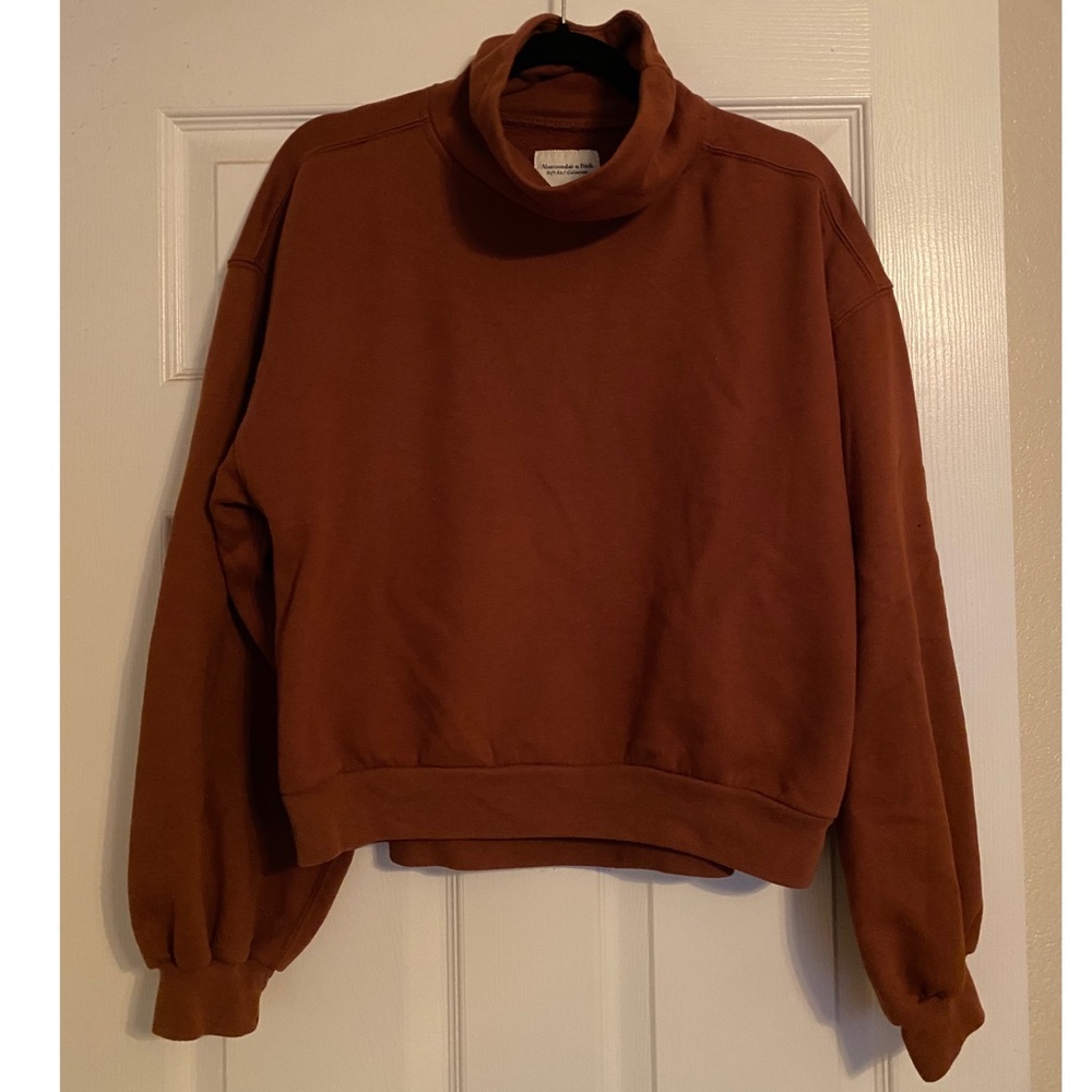 Abercrombie & Fitch Sweater
